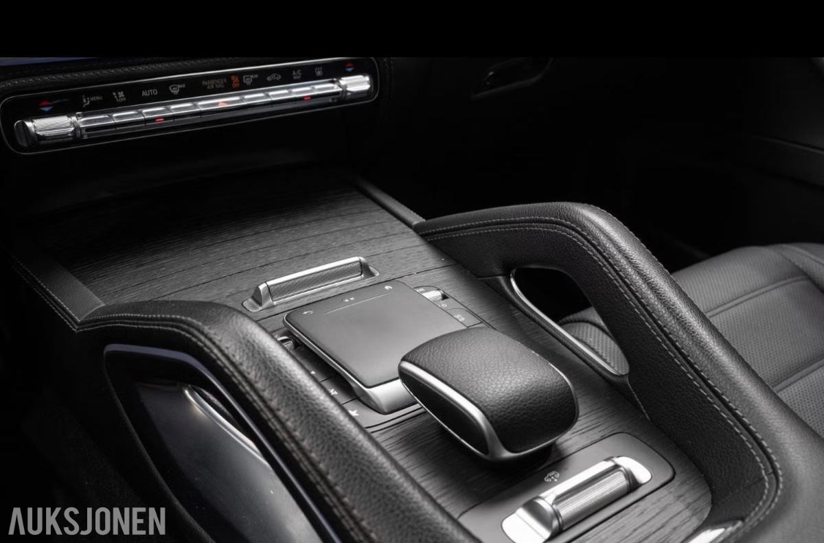 2023 Mercedes-Benz GLS, 400d 4MATIC, 77800km