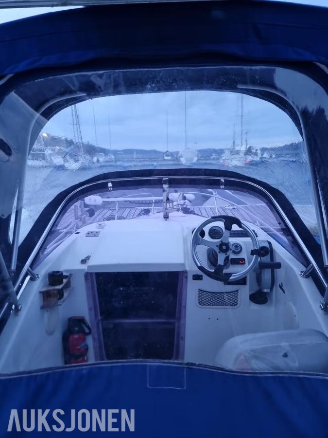2001 Galia Galeon 660WA båt med Mercury Seapro motor - masse utstyr