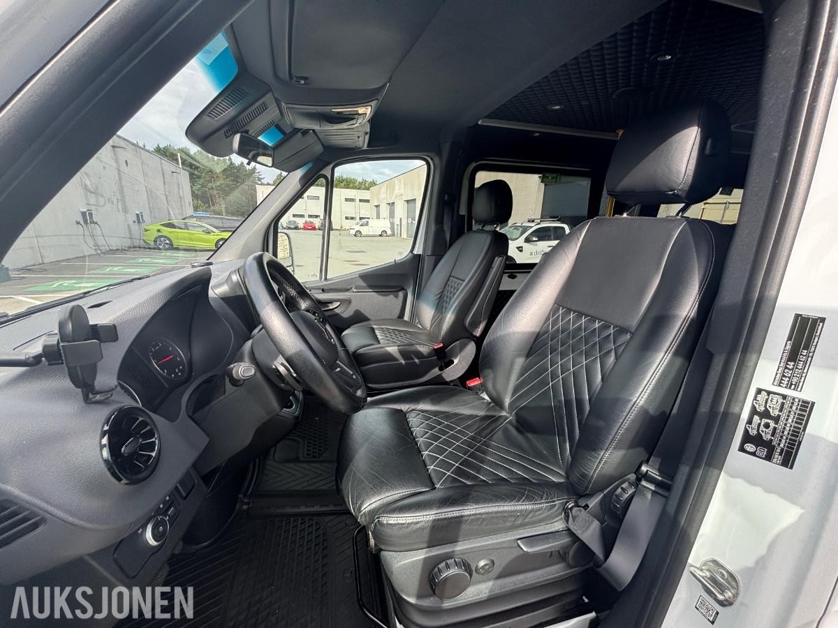 2024 Mercedes-Benz Sprinter Iles Automotive 317 CDI RWD - 9-seter - Automat - Webastok - 153803km - Rullestolrampe