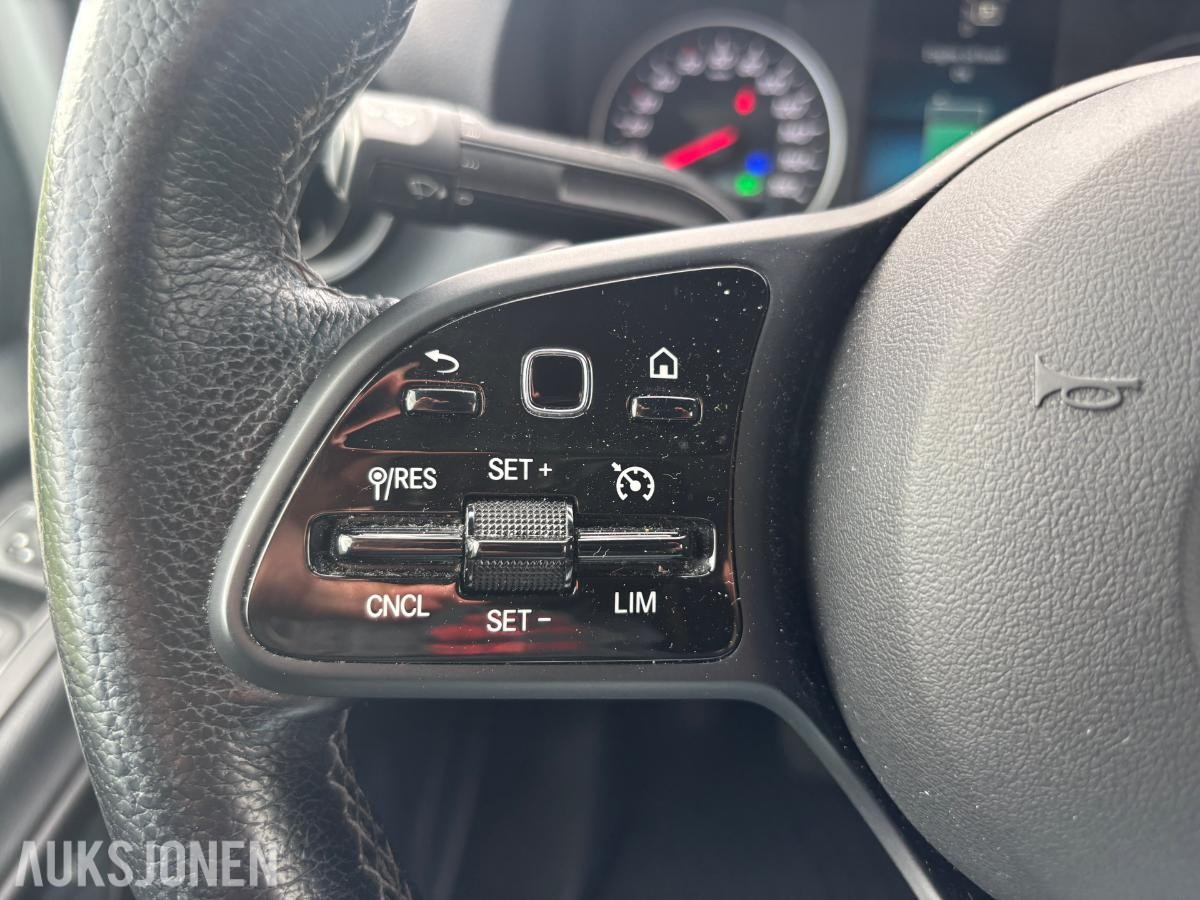 2024 Mercedes-Benz Sprinter Iles Automotive 317 CDI RWD - 9-seter - Automat - Webastok - 153803km - Rullestolrampe