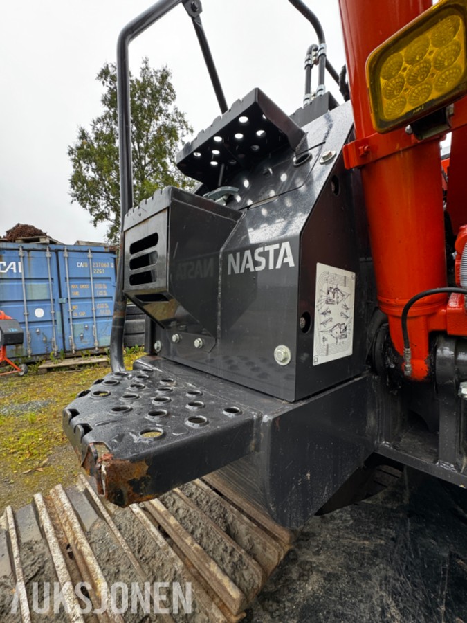 2023 Hitachi ZX135US-7 Gravemaskin - Gått 1388 timer - 3 skuffer - Rototilt - Sentralsmøring - Webasto - Sertifisert - Serviceavtale