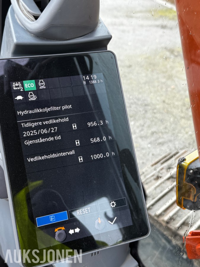 2023 Hitachi ZX135US-7 Gravemaskin - Gått 1388 timer - 3 skuffer - Rototilt - Sentralsmøring - Webasto - Sertifisert - Serviceavtale