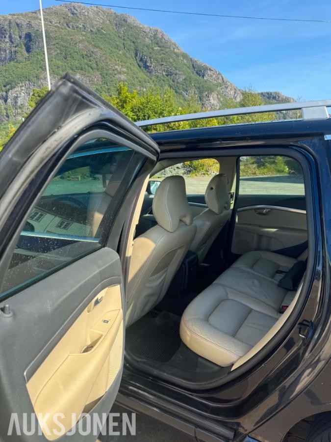 2008 Volvo V70 2.4 163 hk Diesel Piggdekk EU-godkjent til 22.12.2027