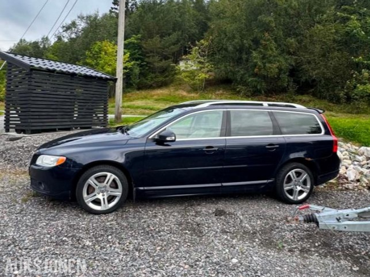 2008 Volvo V70 2.4 163 hk Diesel Piggdekk EU-godkjent til 22.12.2027