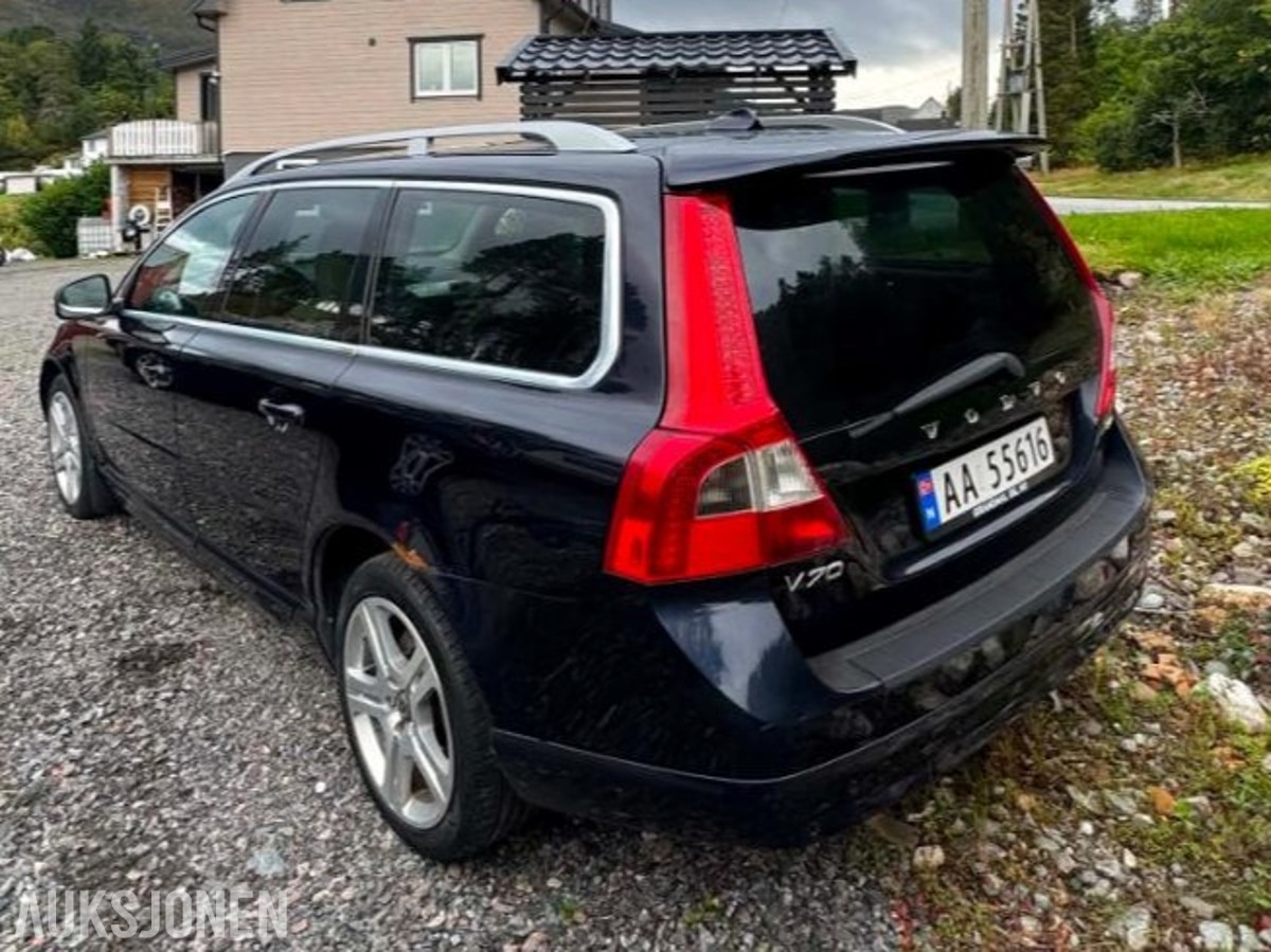 2008 Volvo V70 2.4 163 hk Diesel Piggdekk EU-godkjent til 22.12.2027