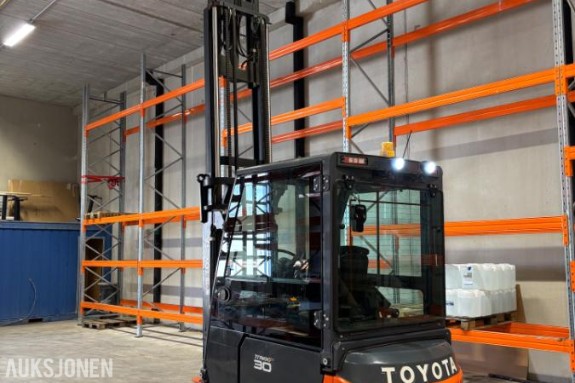 Elektrisk motvektstruck - 2021 Toyota 8FBMKT30 - Nye gafler – Ny sakkyndig kontroll aug. 26