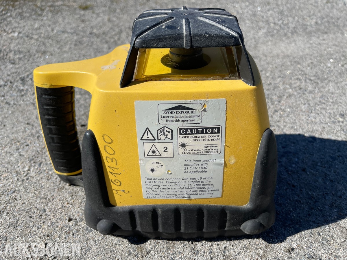 Leica laser / rotasjonslaser med koffert og tilbehør
