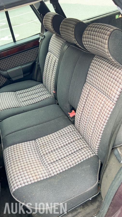 1991 Mercedes-Benz E-Klasse 300 3.0 Bensin 179hk 4MATIC Automat