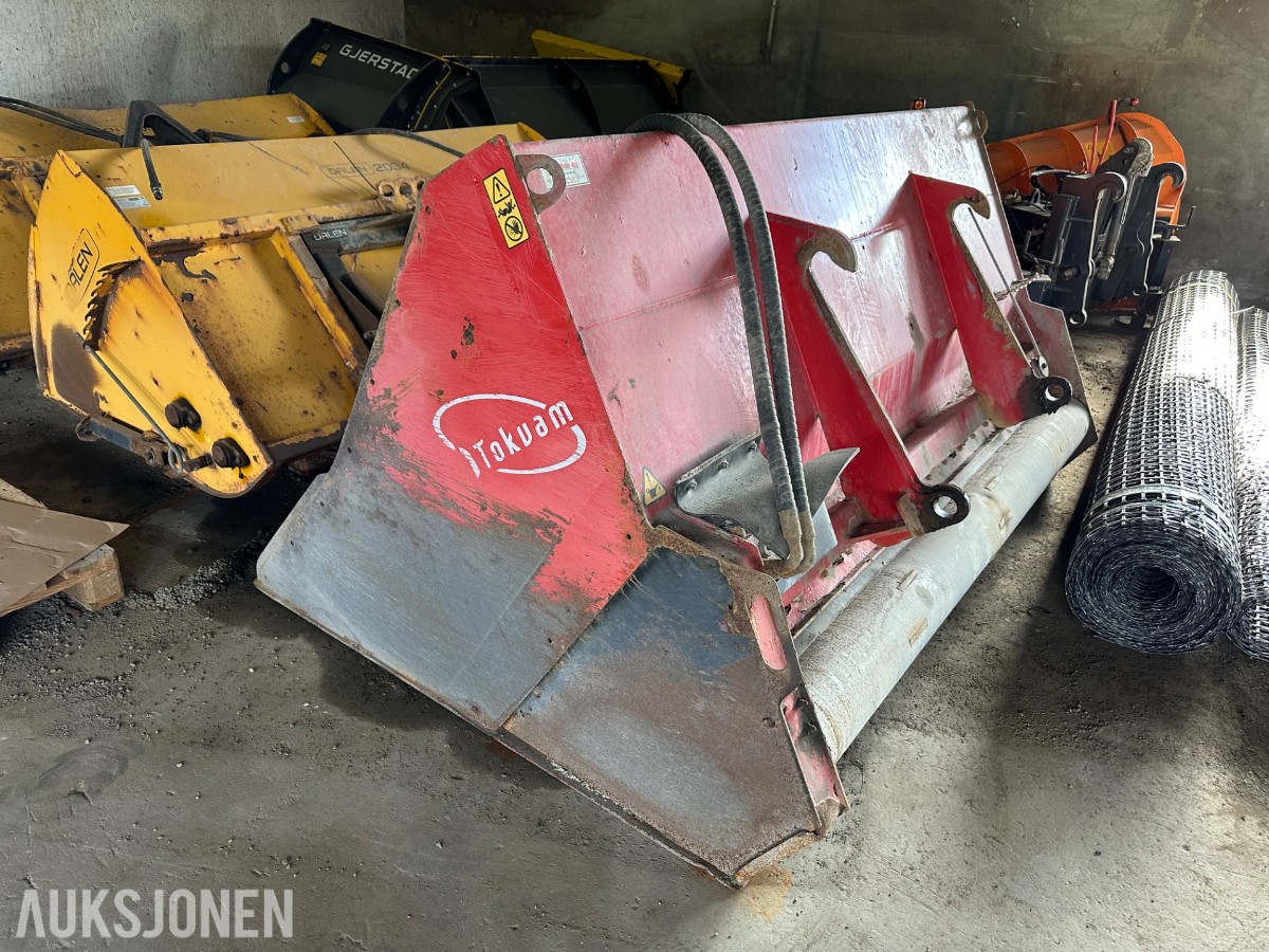 2016 Tokvam SMAY2400 strøer med BM-feste 2,4 m³
