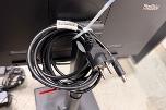 Parti med 8 PC-skjermer og 4 Lenovo USB-C-dokkingstasjoner