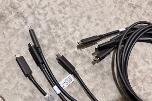 Parti med 8 PC-skjermer og 4 Lenovo USB-C-dokkingstasjoner
