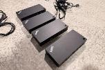 8 stk HP PC-skjermer med Lenovo ThinkPad USB-C-dokkingstasjoner og datautstyr