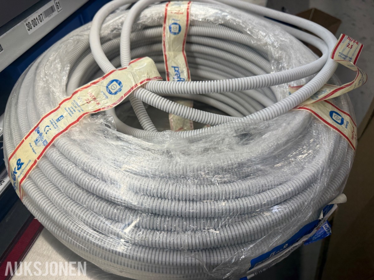 Ferdigtrukket PN1-rør 4G2,5 mm² – 8 ruller