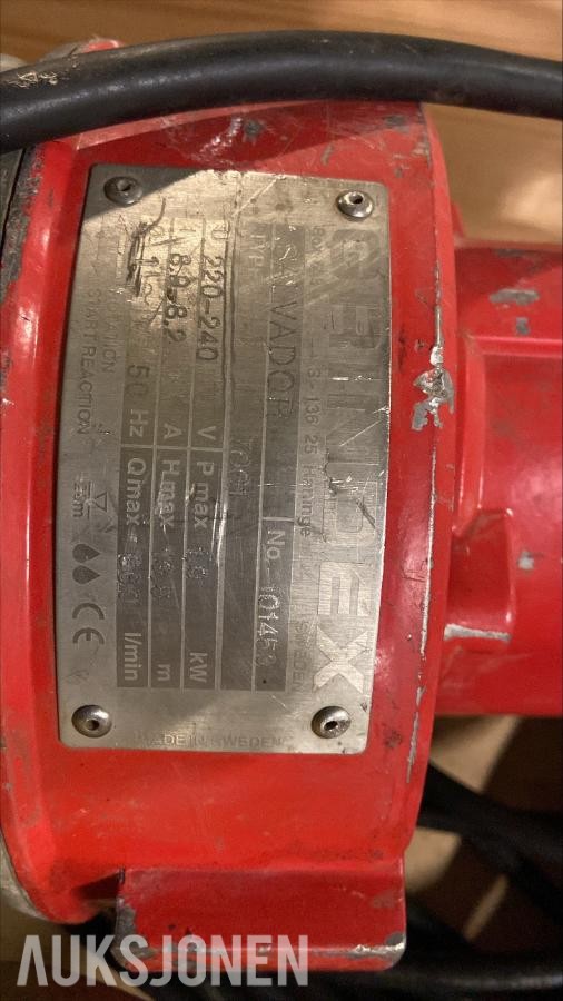 Grindex Salvador 7001 - Vannpumpe med slanger
