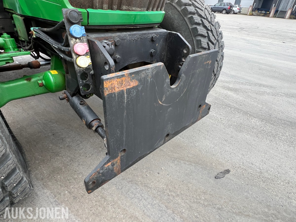 2015 John Deere 6110RC
