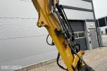 2025 Cat 302.7-07 CR. Engcon tilt, 2 skuffer.