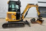 2025 Cat 302.7-07 CR. Engcon tilt, 2 skuffer.