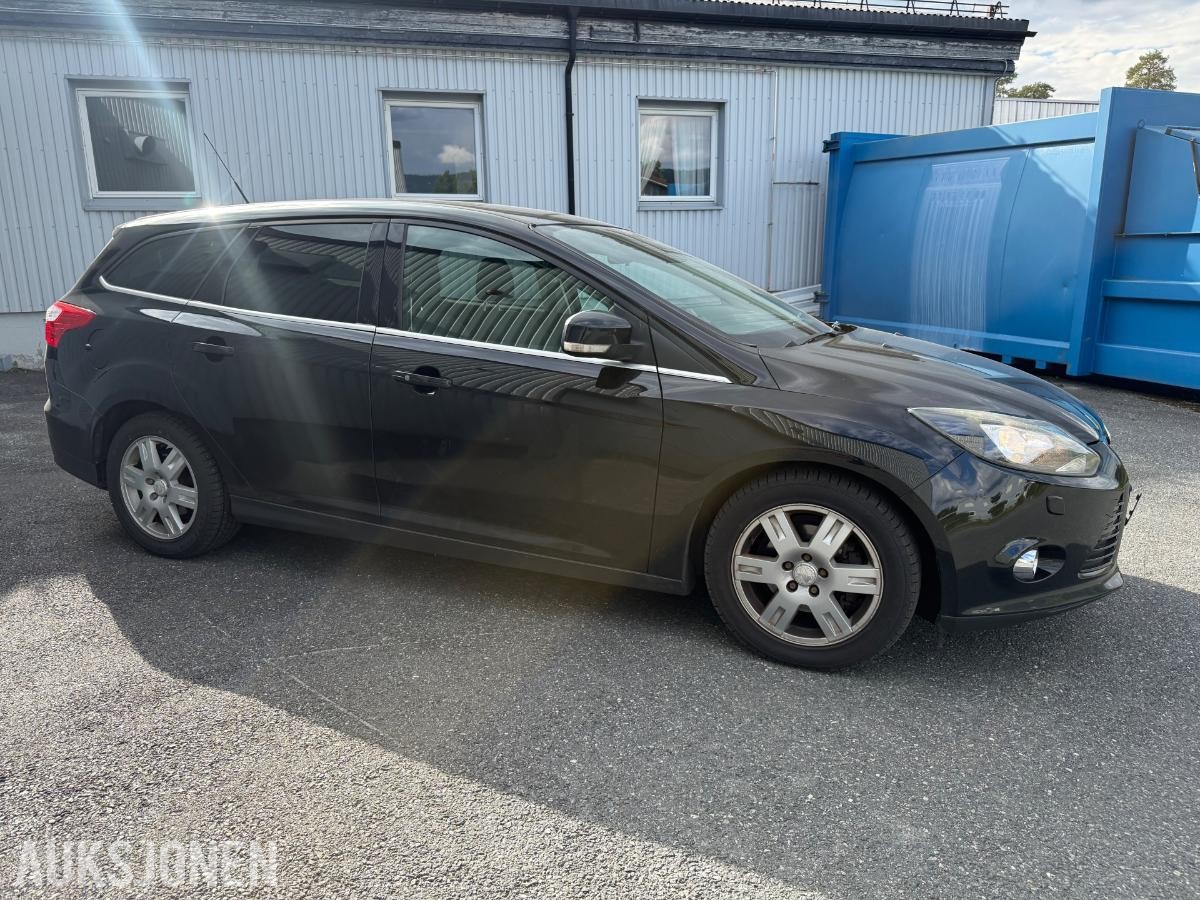 2013 Ford Focus 1.0 125 HK HENGERFESTE SOMMER VINTER