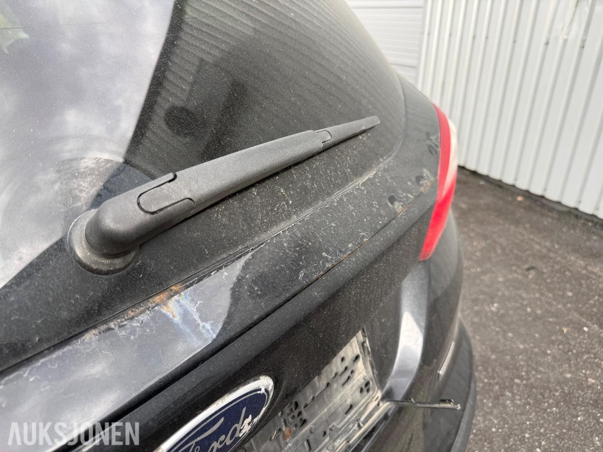 2013 Ford Focus 1.0 125 HK HENGERFESTE SOMMER VINTER