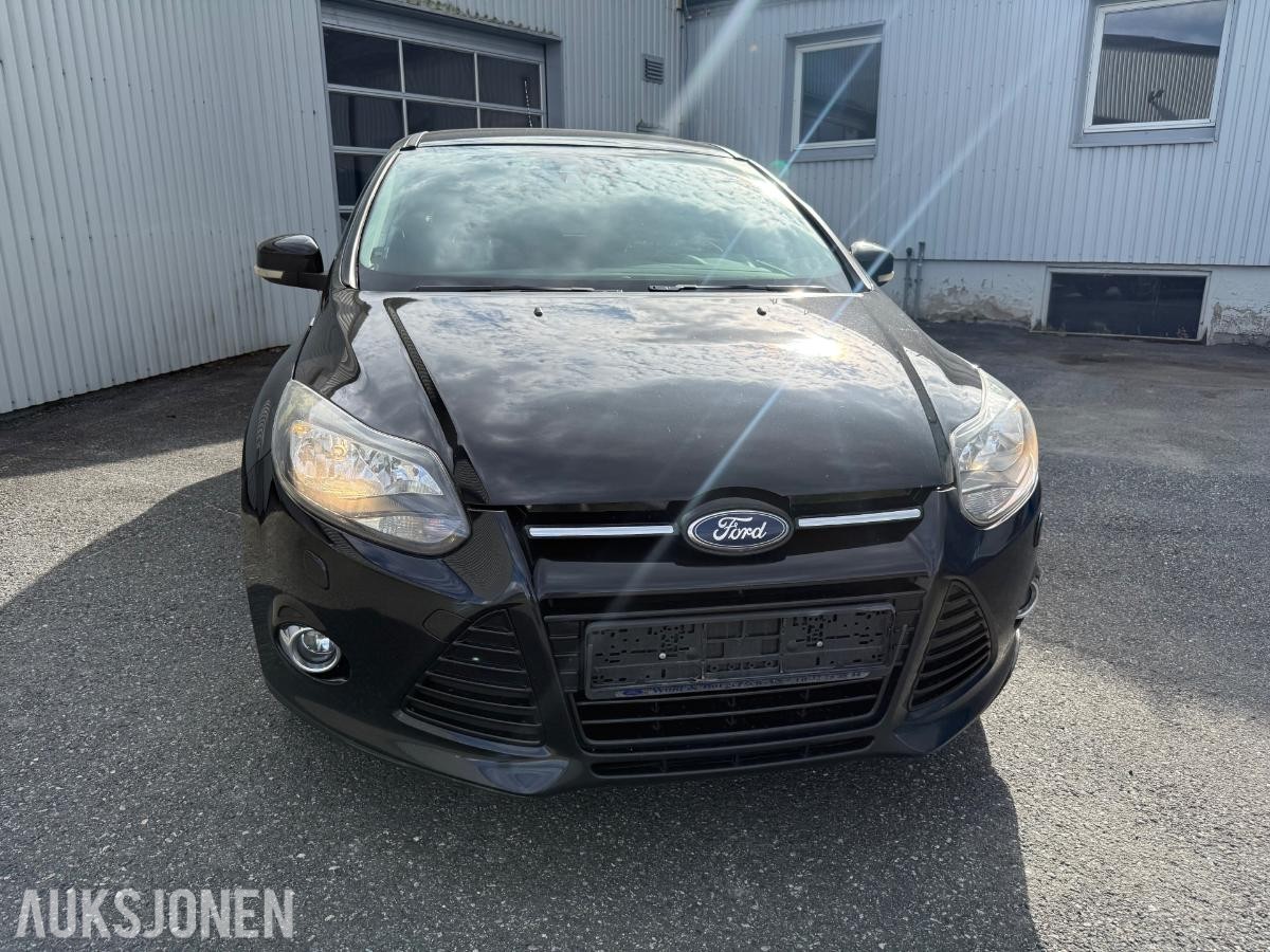 2013 Ford Focus 1.0 125 HK HENGERFESTE SOMMER VINTER