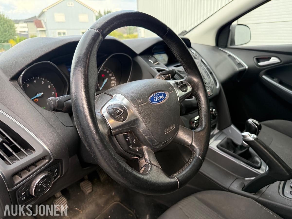2013 Ford Focus 1.0 125 HK HENGERFESTE SOMMER VINTER