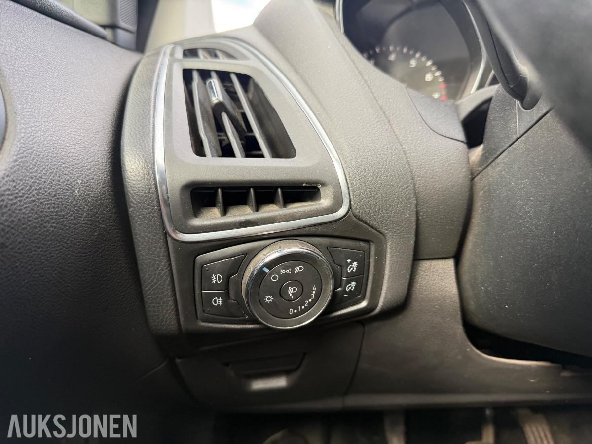 2013 Ford Focus 1.0 125 HK HENGERFESTE SOMMER VINTER
