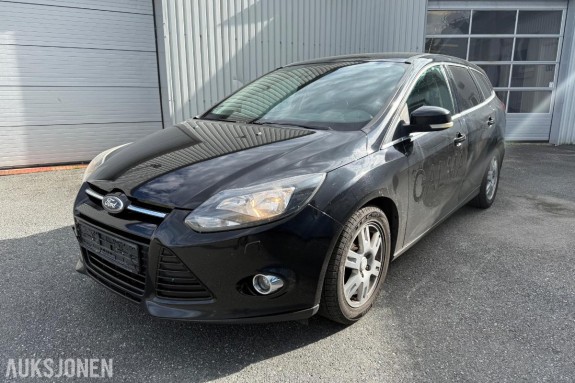 2013 Ford Focus 1.0 125 HK HENGERFESTE SOMMER VINTER