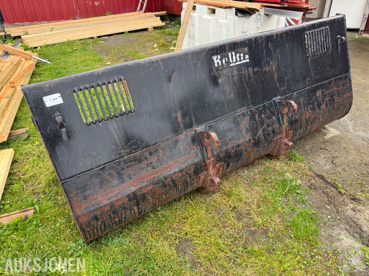 Deutz Fahr D7007 CH Traktor, frontlaster, rundballespyd, 2x skuffer