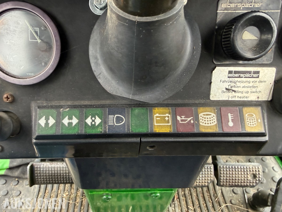 Deutz Fahr D7007 CH Traktor, frontlaster, rundballespyd, 2x skuffer