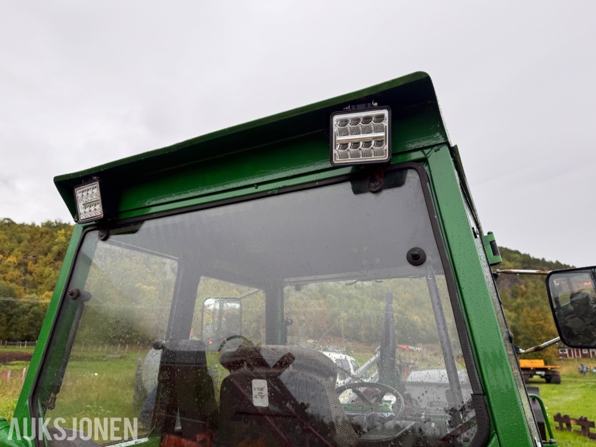 Deutz Fahr D7007 CH Traktor, frontlaster, rundballespyd, 2x skuffer