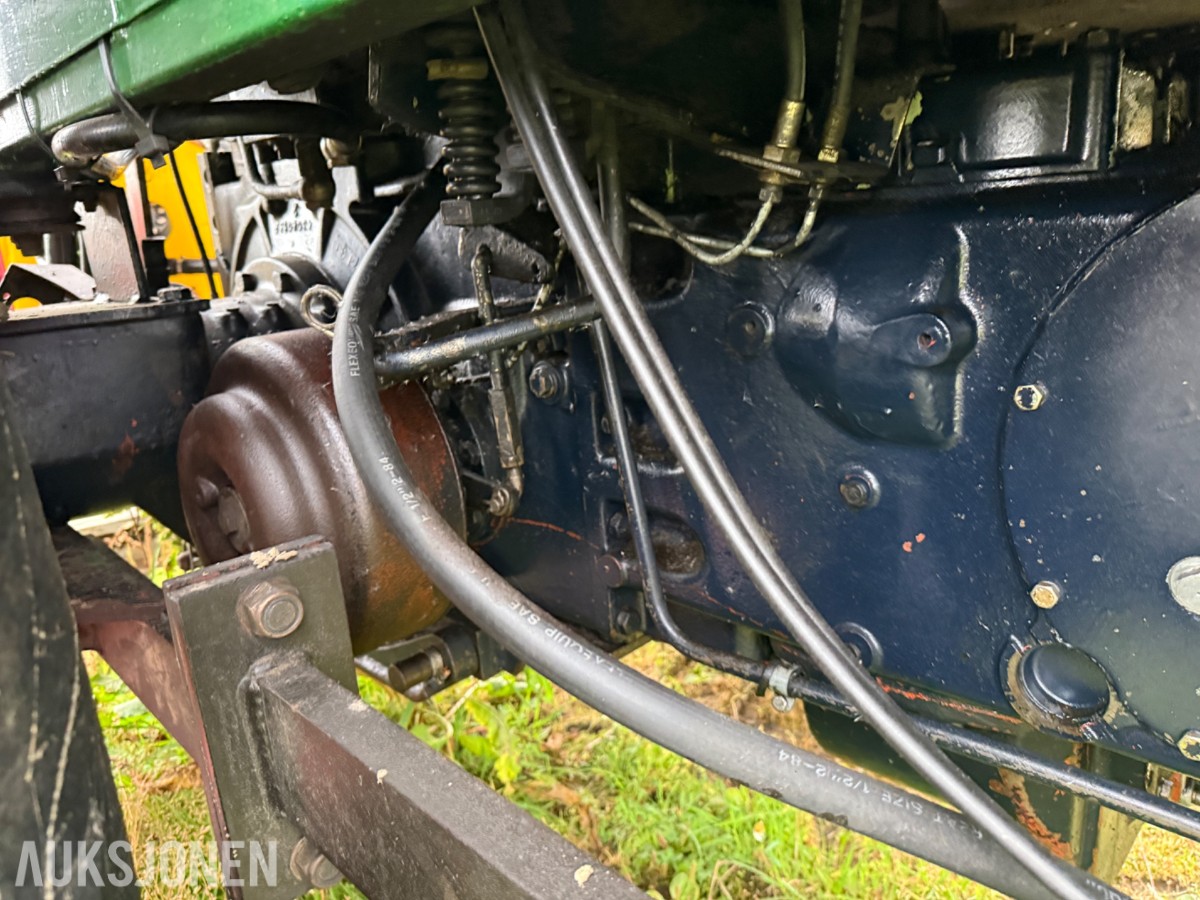 Deutz Fahr D7007 CH Traktor, frontlaster, rundballespyd, 2x skuffer