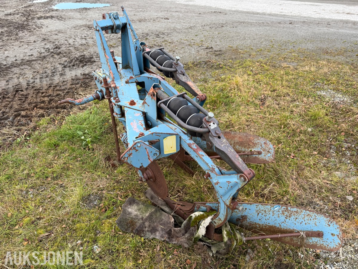 Deutz Fahr D7007 CH Traktor, snøfres, rundballespyd, 2x skuffer, plog/pløyer