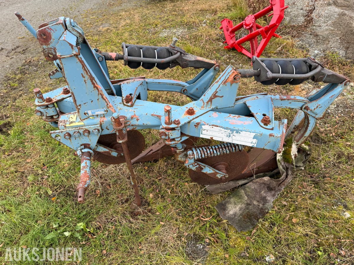 Deutz Fahr D7007 CH Traktor, snøfres, rundballespyd, 2x skuffer, plog/pløyer