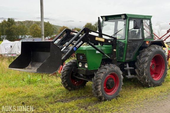 Deutz Fahr D7007 CH Traktor, frontlaster, rundballespyd, 2x skuffer