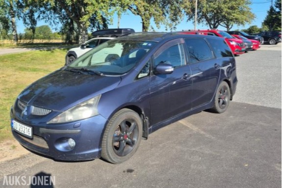 2006 Mitsubishi Grandis 2.4 165hk automat cruisekontroll s+v dekk