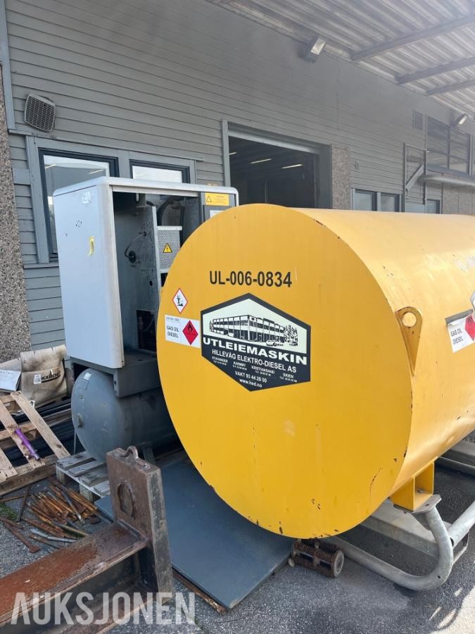 2010 FUEL PROFF 2000 liter dieseltank med 230V pumpe