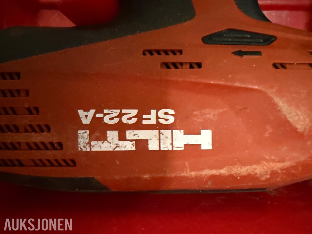 Hilti batteriverktøy. Drill, sirkelsag, bajonettsag og skrumaskin. 22 volt. 