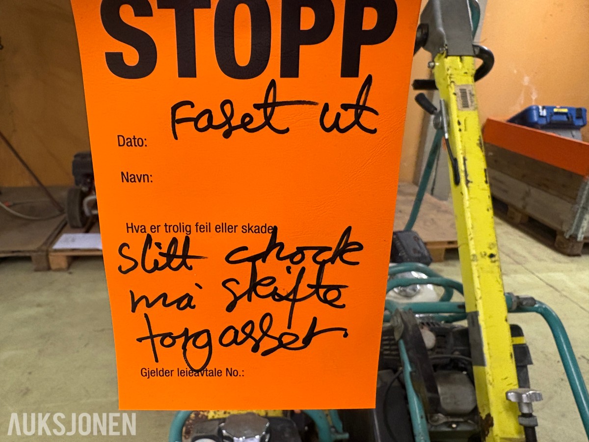 4 stk. platevibratorer, Ammann APF/APR, reparasjonsobjekter