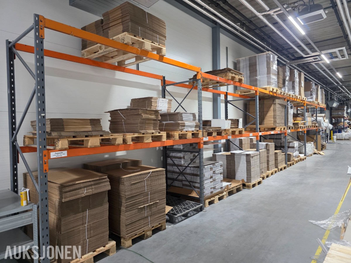 Pallereoler selges samlet Som forevist på bilder 15 fag