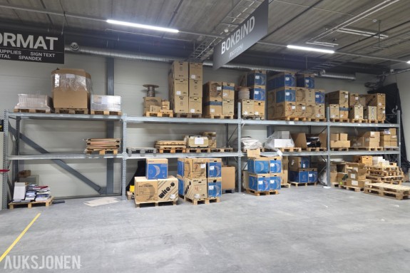 Pallereoler selges samlet Som forevist på bilder 15 fag