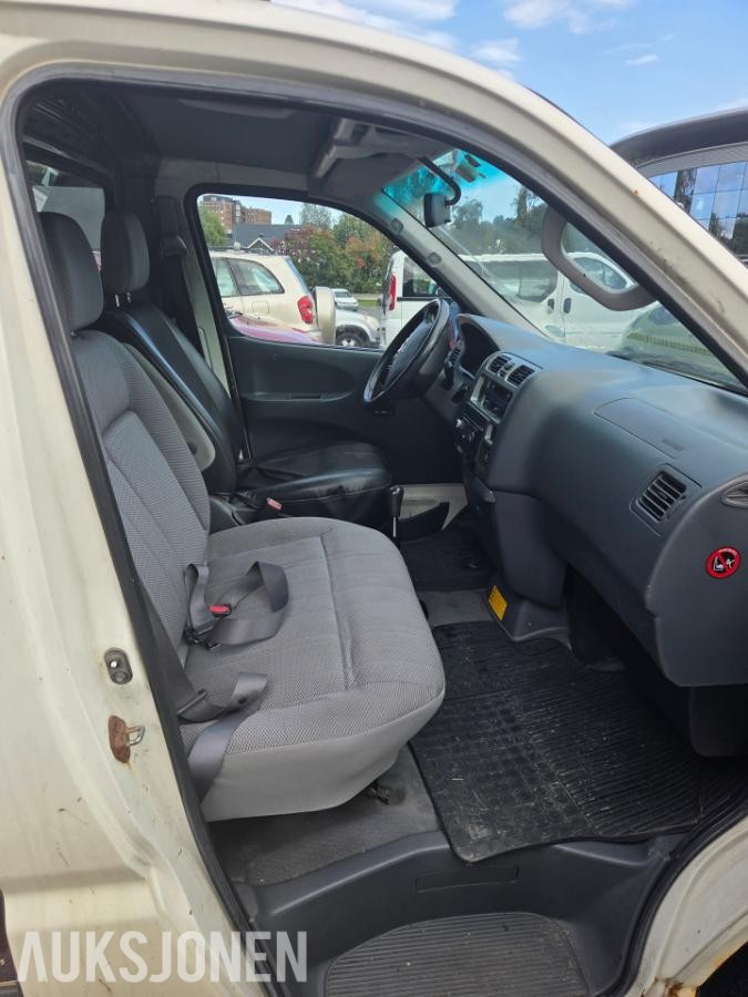 2006 Toyota HiAce, HIACE 2.5-95 D, 335287km