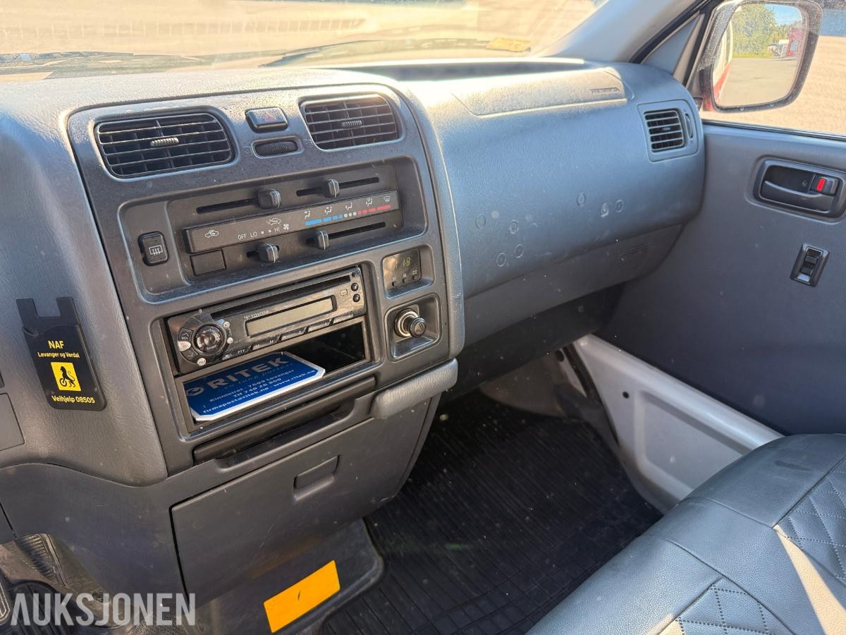 2003 - Toyota Hiace – lav km – ekstra hjulsett