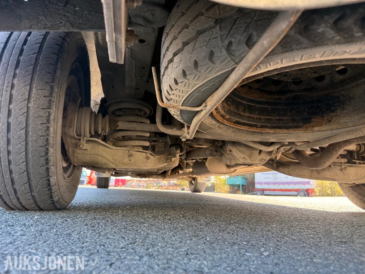 2003 - Toyota Hiace – lav km – ekstra hjulsett