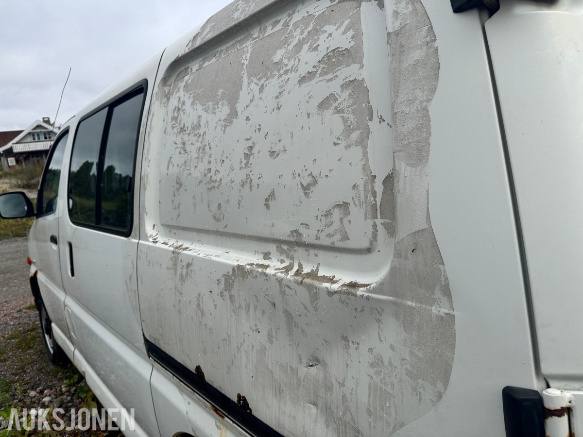 2005 Toyota HIACE 2.5-102 D 4WD - ca. 205 000km
