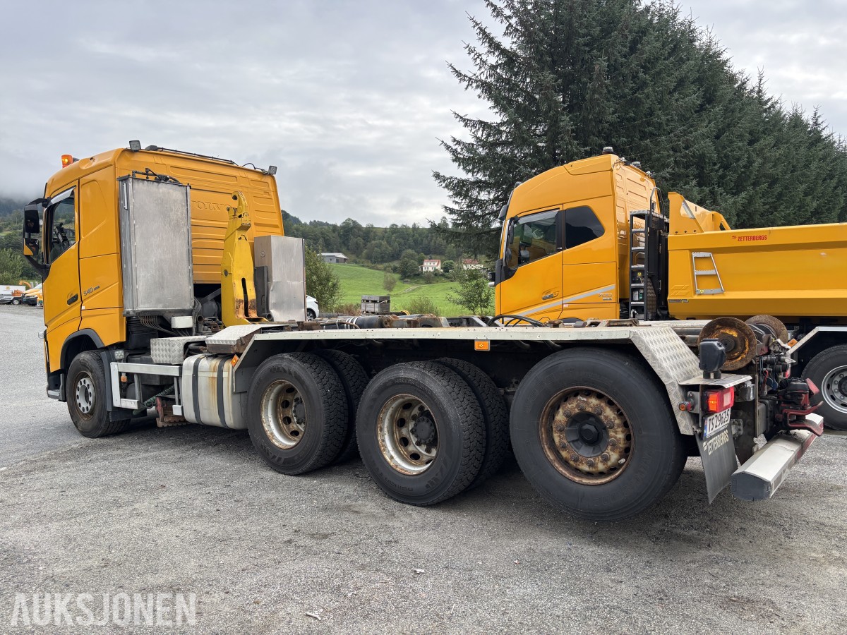 2019 VOLVO FH 540 EURO6 8x4 KROKBIL – ZETTERBERGS PALIFT T22 - MAHLE MIDTSKJÆR OG BRØYTEPLATE