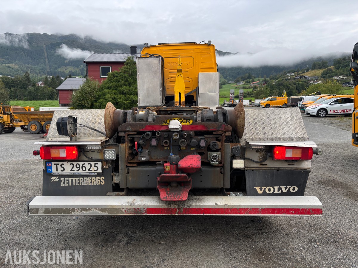 2019 VOLVO FH 540 EURO6 8x4 KROKBIL – ZETTERBERGS PALIFT T22 - MAHLE MIDTSKJÆR OG BRØYTEPLATE