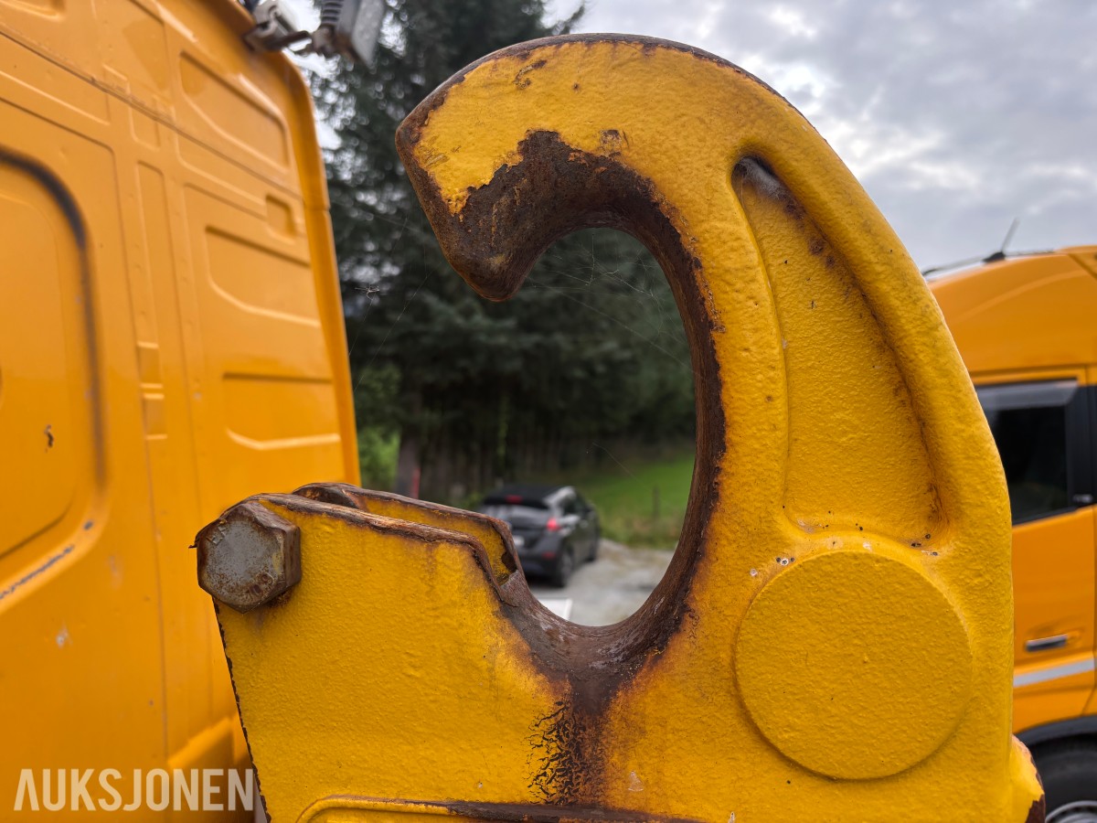 2019 VOLVO FH 540 EURO6 8x4 KROKBIL – ZETTERBERGS PALIFT T22 - MAHLE MIDTSKJÆR OG BRØYTEPLATE