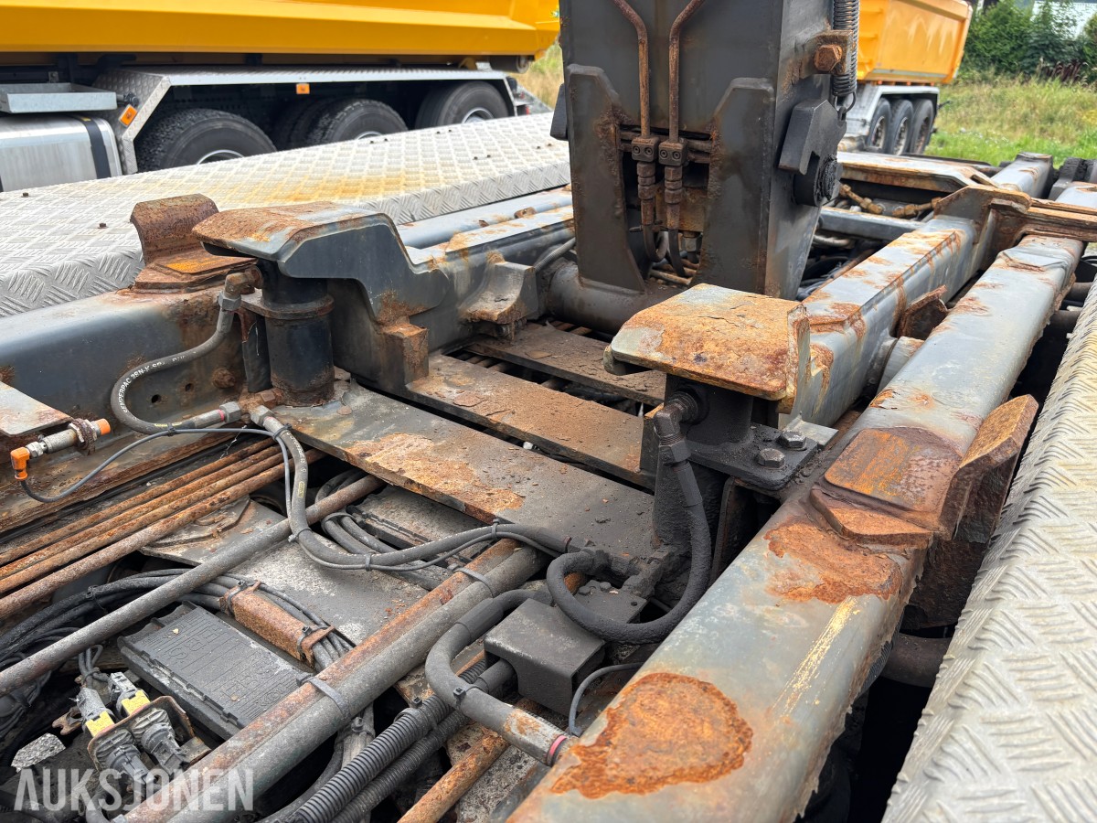 2019 VOLVO FH 540 EURO6 8x4 KROKBIL – ZETTERBERGS PALIFT T22 - MAHLE MIDTSKJÆR OG BRØYTEPLATE
