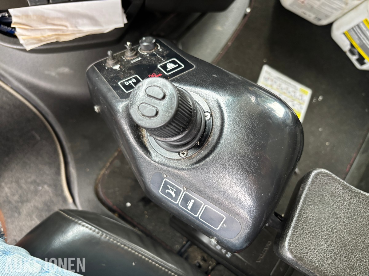 2019 VOLVO FH 540 EURO6 8x4 KROKBIL – ZETTERBERGS PALIFT T22 - MAHLE MIDTSKJÆR OG BRØYTEPLATE