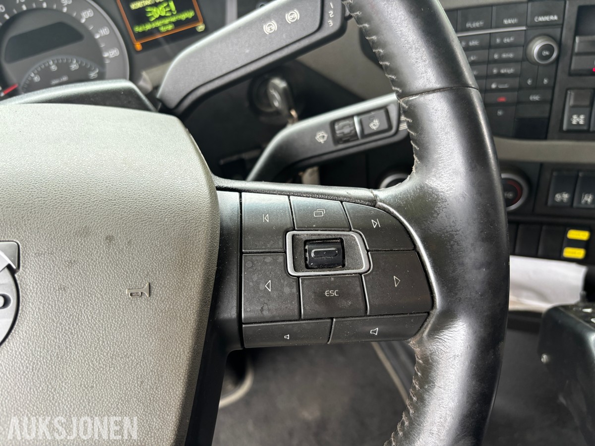2019 VOLVO FH 540 EURO6 8x4 KROKBIL – ZETTERBERGS PALIFT T22 - MAHLE MIDTSKJÆR OG BRØYTEPLATE